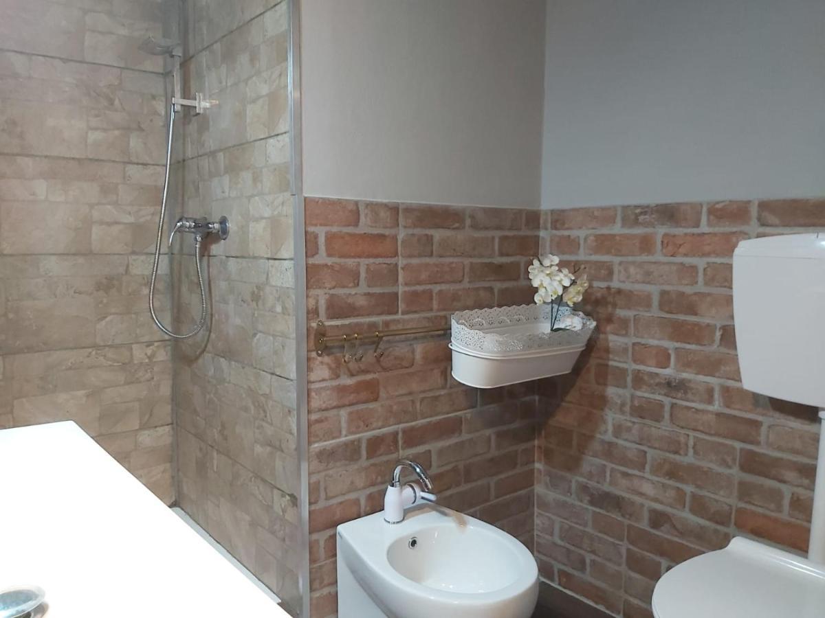 B&B La Corte Dei Samidagi Alessandria Luaran gambar